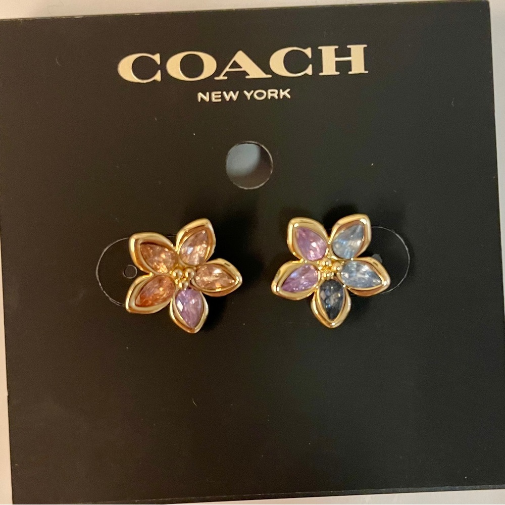 Brand New!!💕Coach Wildflower Stud Earrings~Cubic Zirconia & Hypoallergenic $125